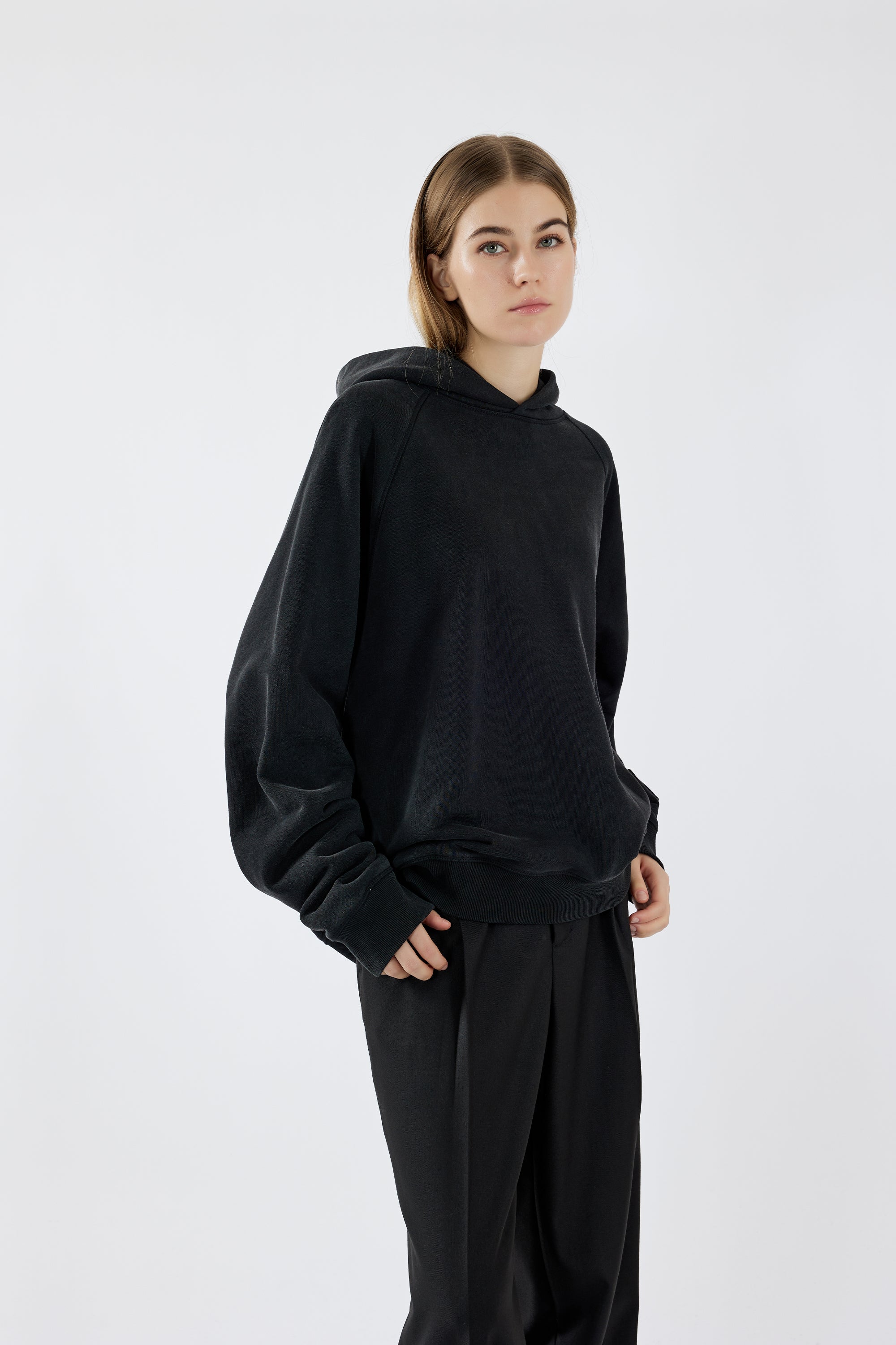 Aged Tone Sweatshirt
