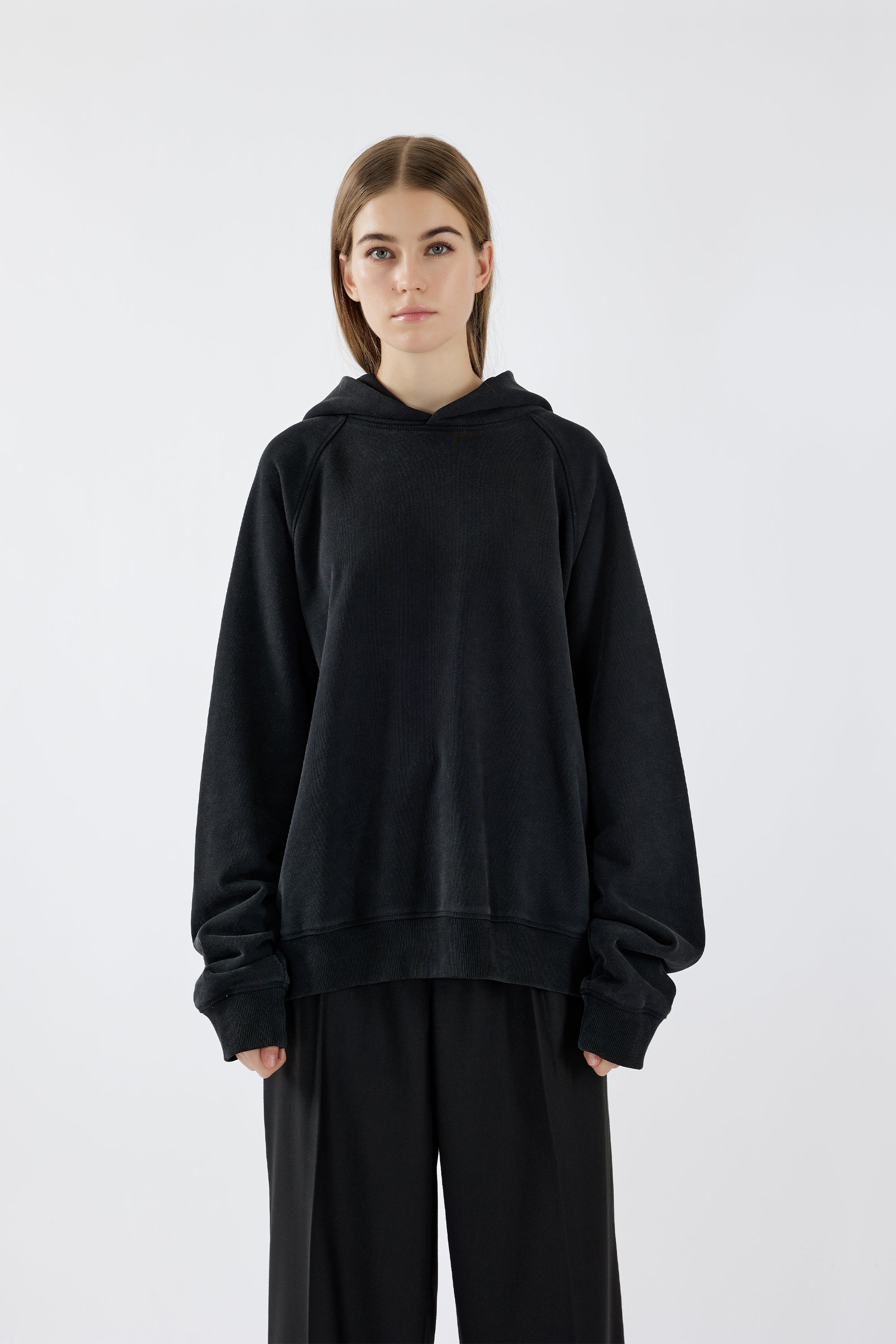 Aged Tone Sweatshirt