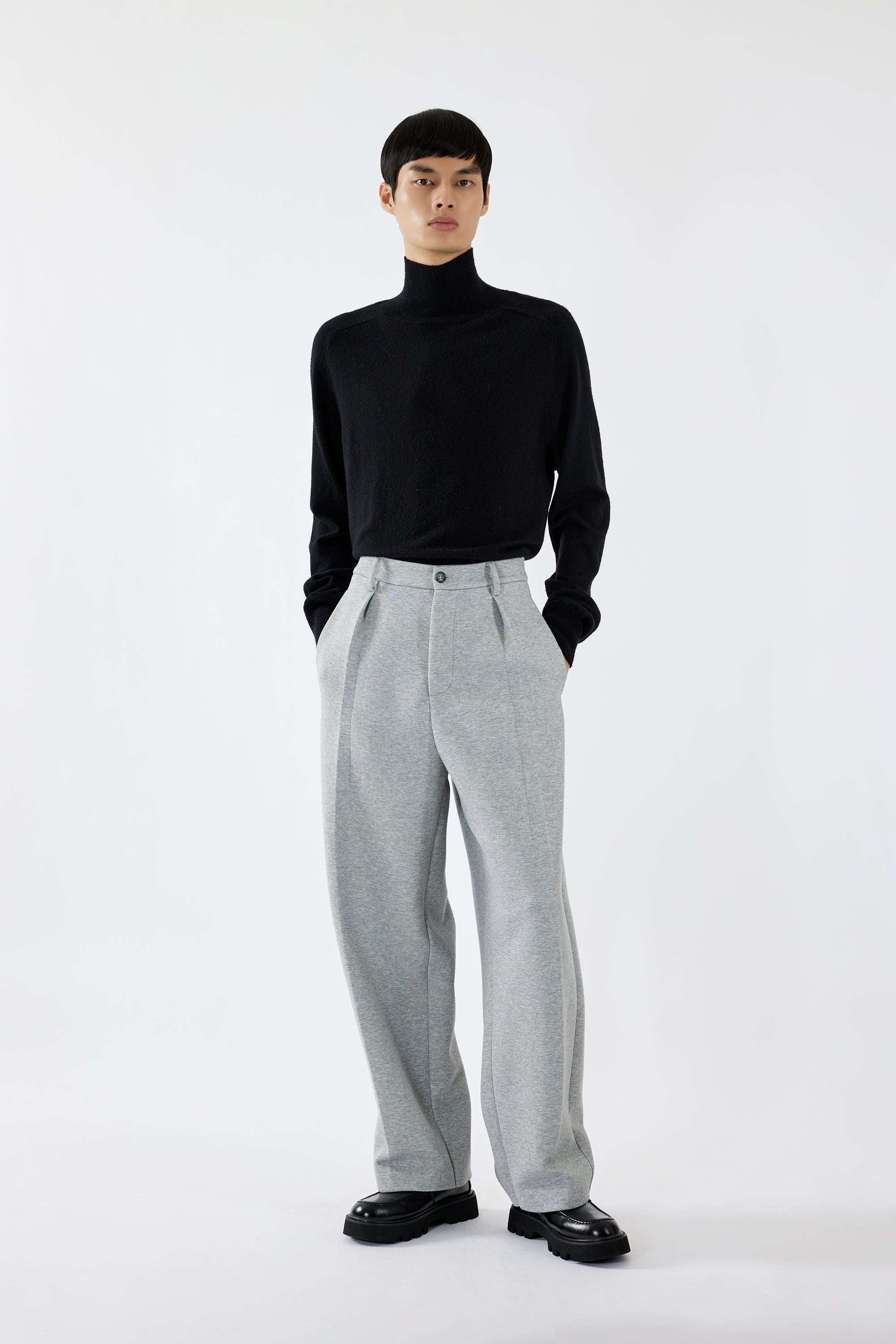 LuxeAura Pant - Loose Fit