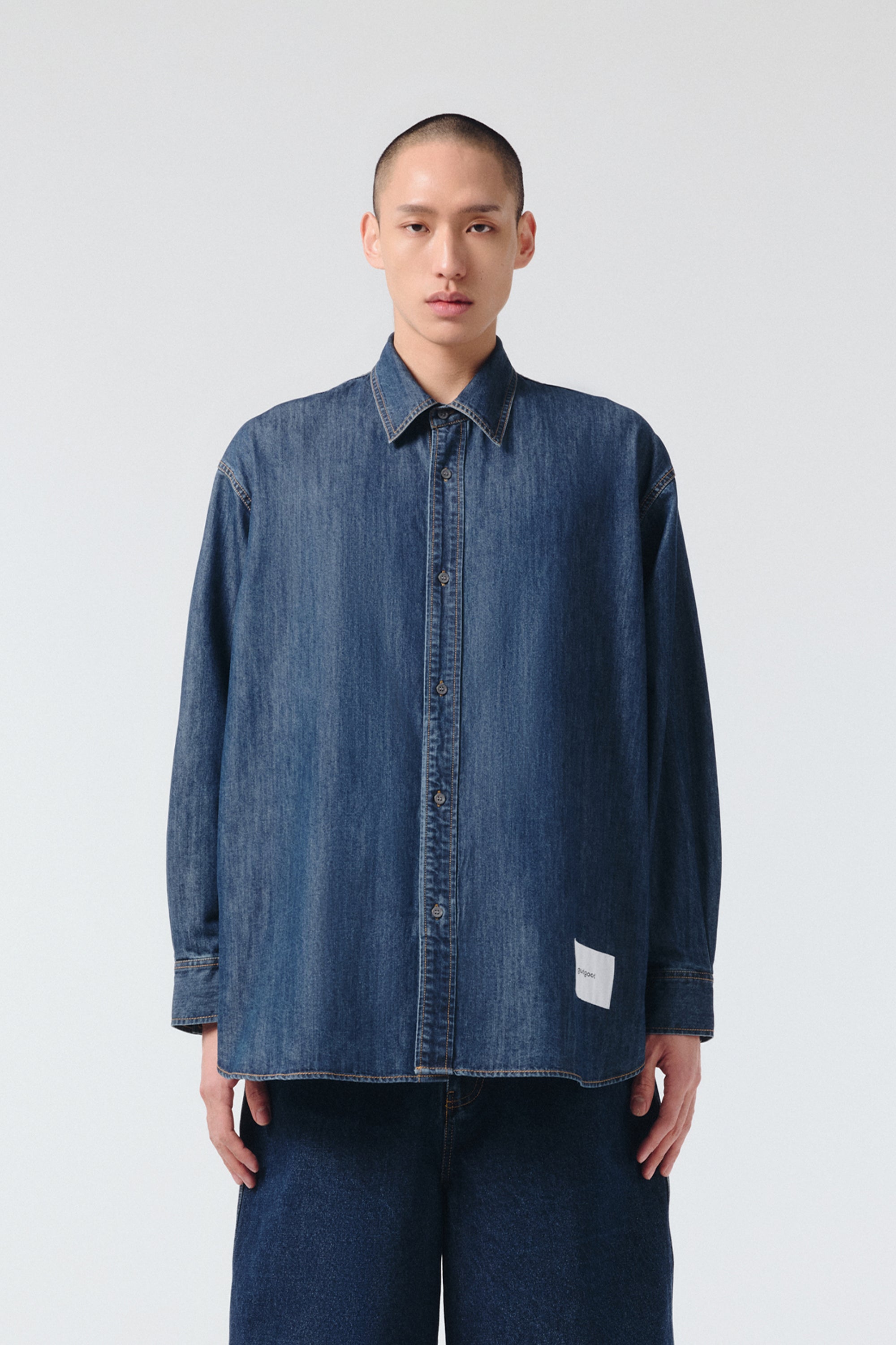 Down Collar Denim Shirt in Cozy Style